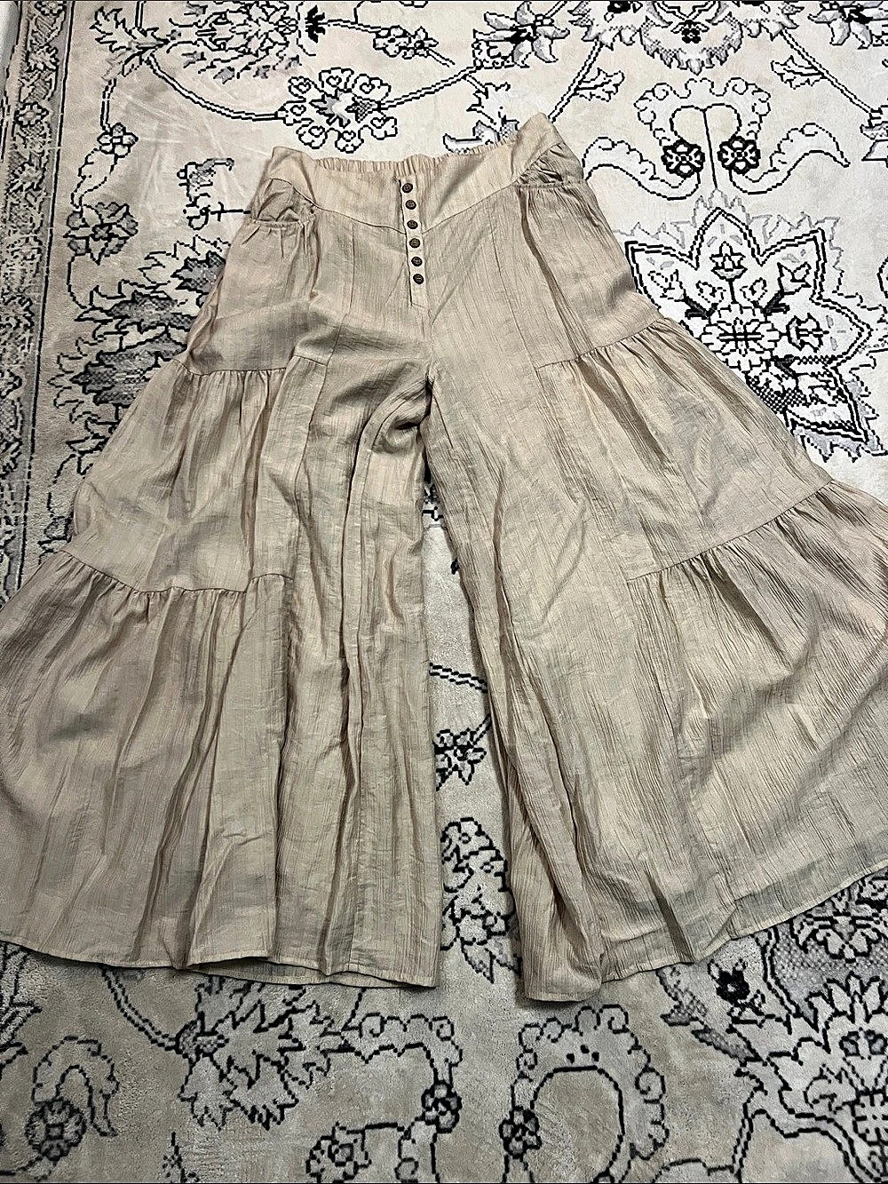Free People Wide Leg Pants in Beige Size XL NWT
